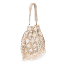 Load image into Gallery viewer, Tara