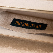 Load image into Gallery viewer, Aura